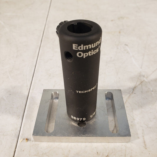 Edmund Optics 5897 3" Length 1/4-20 Thread Post Holder w/ Mounting Plate 3" x 2"