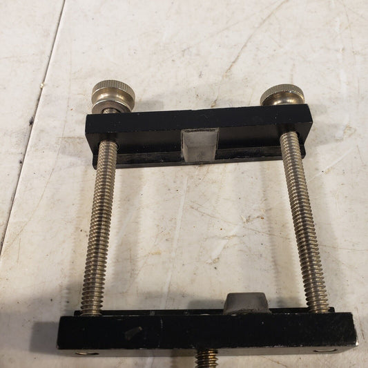 2" Max Height Square Optic Holder, Missing Bottom Left Rubber Bumper