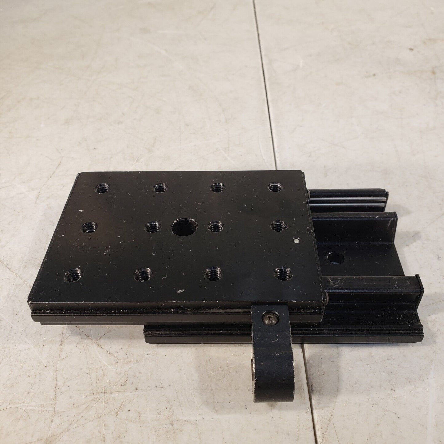 NRC Newport Model 430 Linear 3" x 4" Positioner Stage