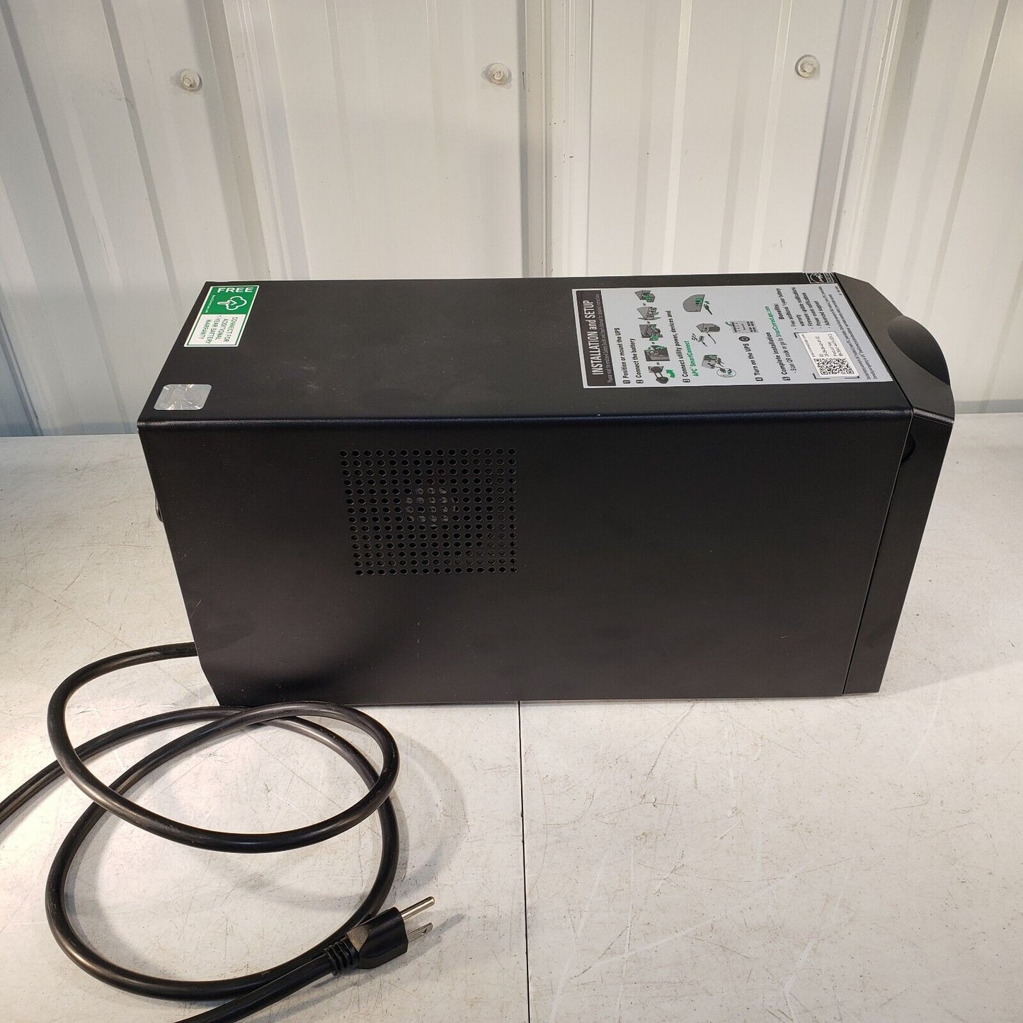 Dell DLT1500C Smart UPS 1000 Watts AC 120V USB Black Power Supply