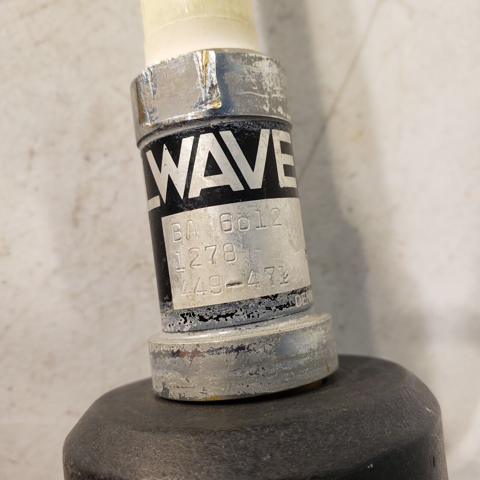 CelWave RFS 449471 MHz Unity Gain Fiberglass Omni Directional Antenna