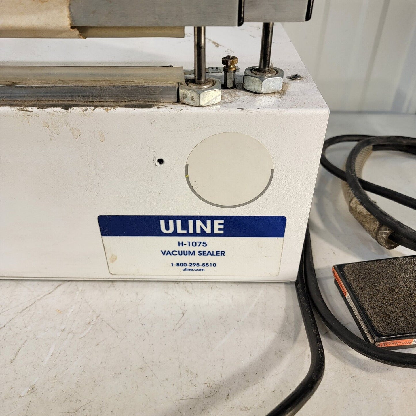 ULINE H-1075 120V 10A Vacuum 20" Bag Sealer - Tested Works