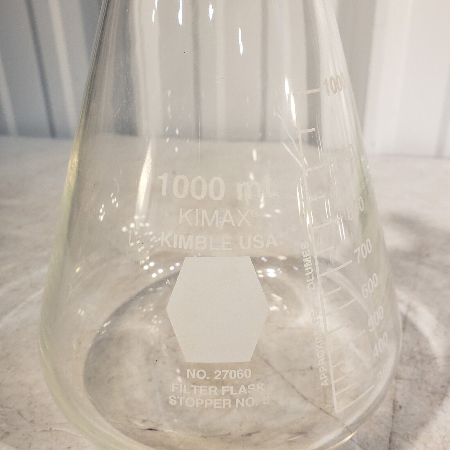 Kimble Kimax Glass 1000mL Heavy Wall Graduated Filter Flask Tubulation 27060