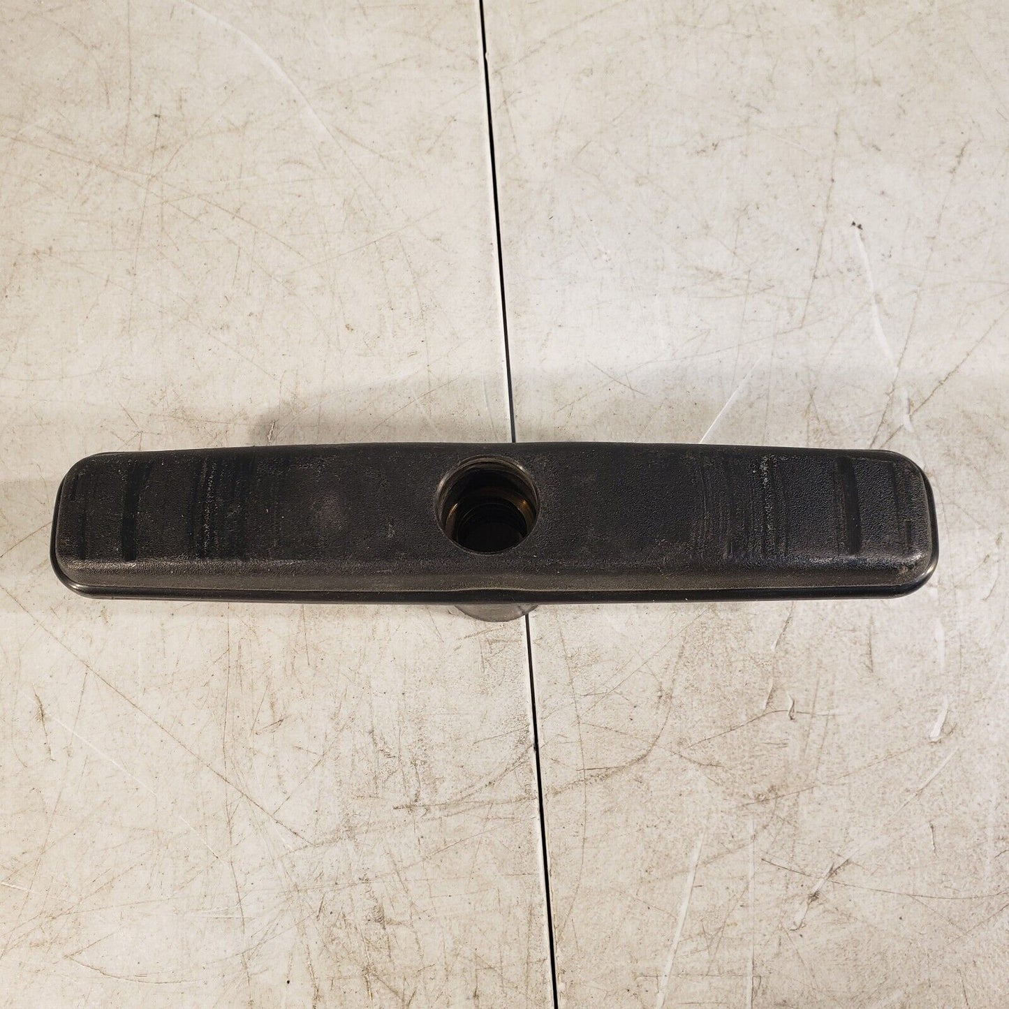 StraPack 100-04-10110 Reel Nut Handle For RQ-8