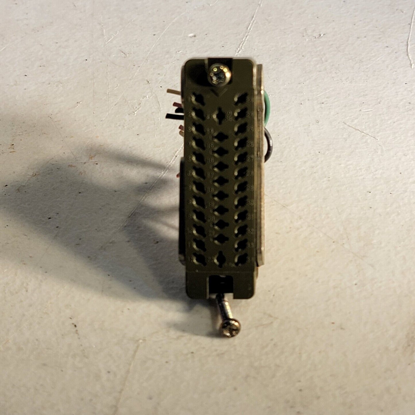 34-Pin Press Fit Connector Vintage