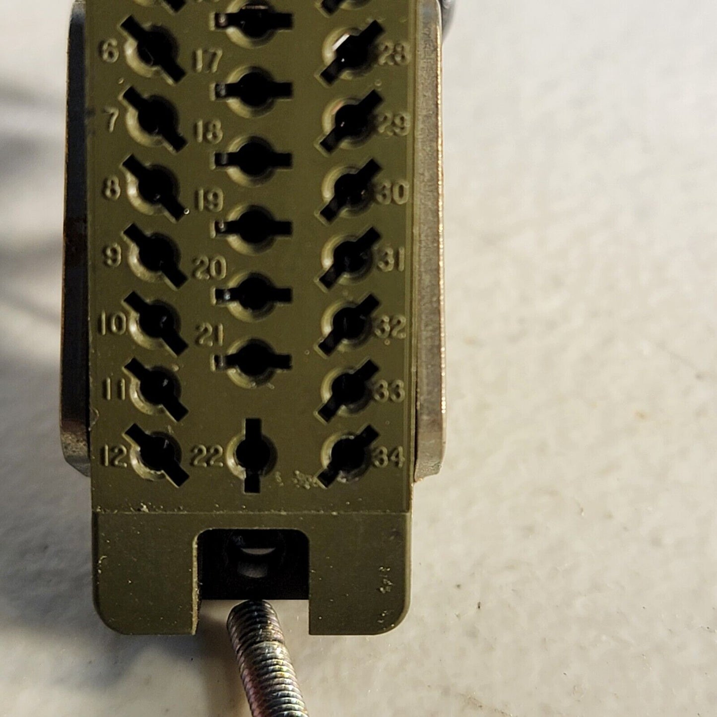 34-Pin Press Fit Connector Vintage