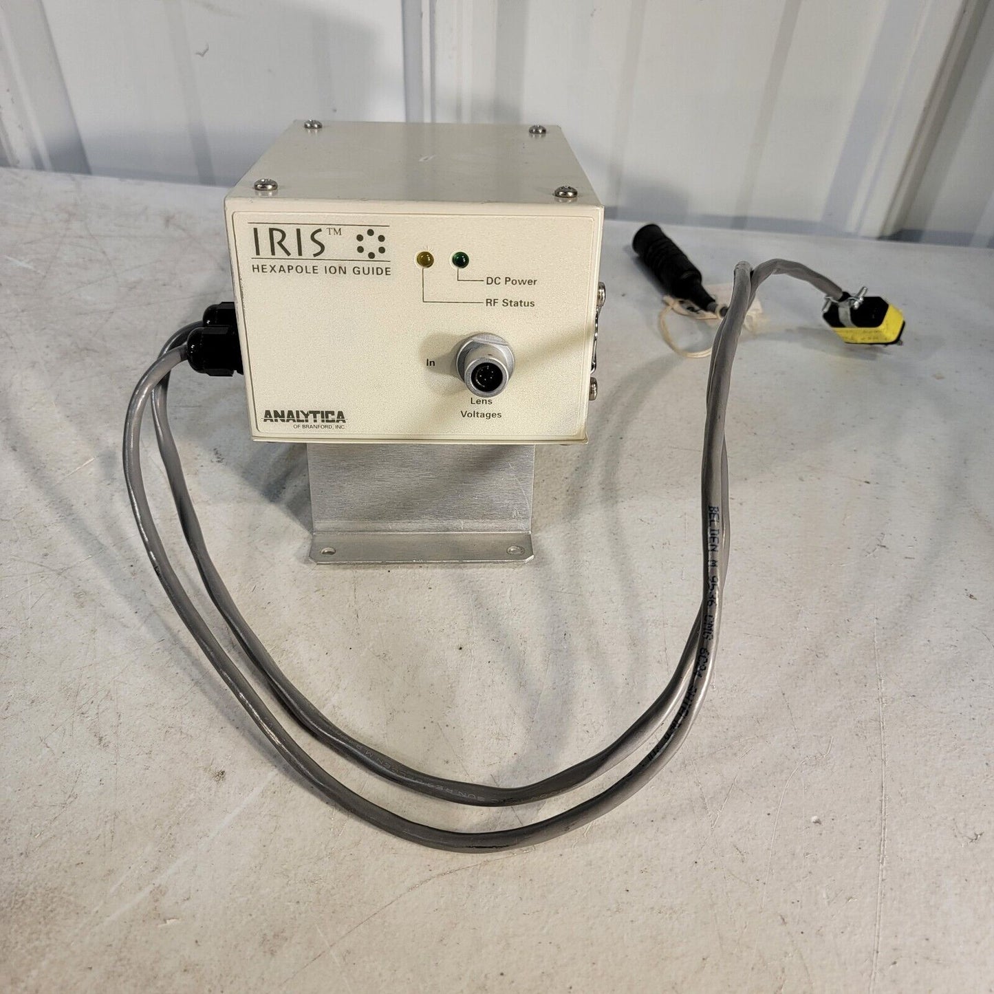 Analytica Branford IRIS Hexapole Ion Guide 104013 RF + DC Supply