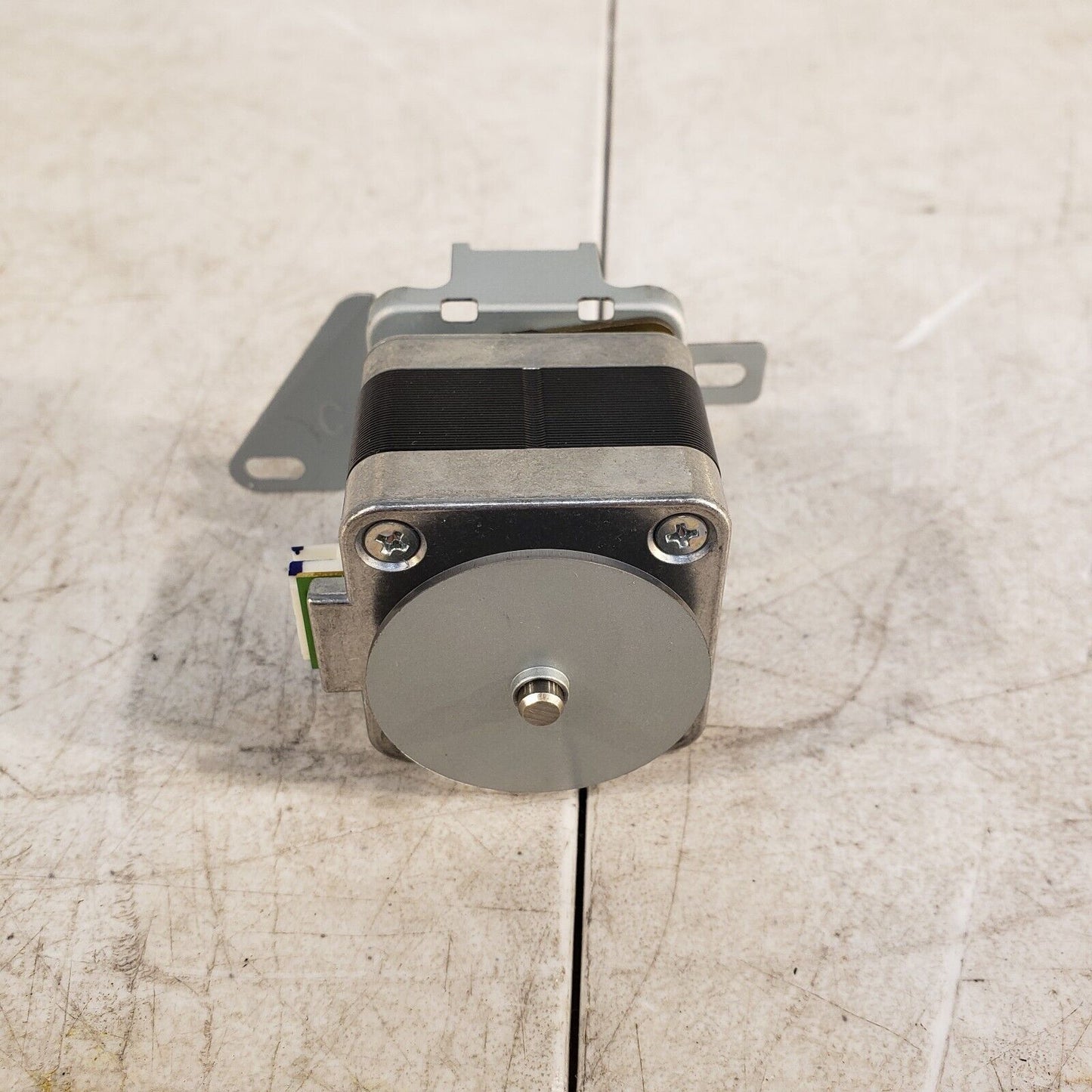 Minebea 17PM-K049UP01CF Stepper Motor 3.2V 1A 1.8 Deg T13Y15-01 D1491703B