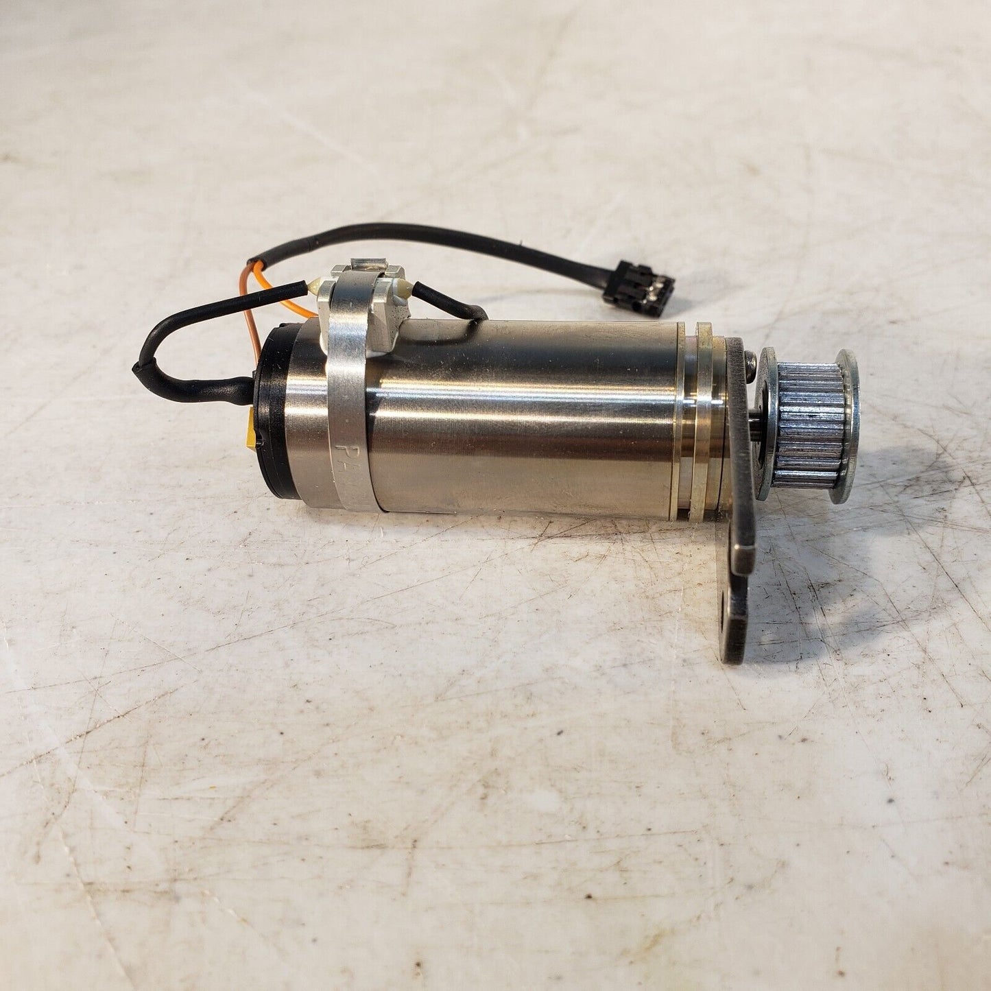 Faulhaber 042105 344 Minimotor Swiss Made w/ Belt Drive Gear