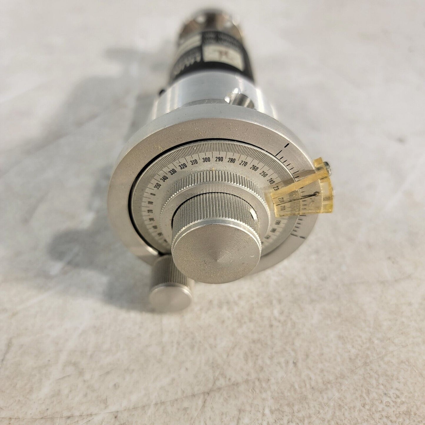 READ DESCRIPTION- Huntington High Vacuum Rotation Feedthrough 1.33" CF DN16CF