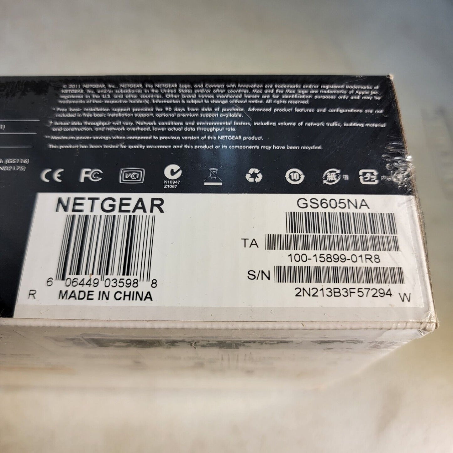 NETGEAR Business GS605 5-Port Gigabit Ethernet Unmanaged Network Switch GS605NA