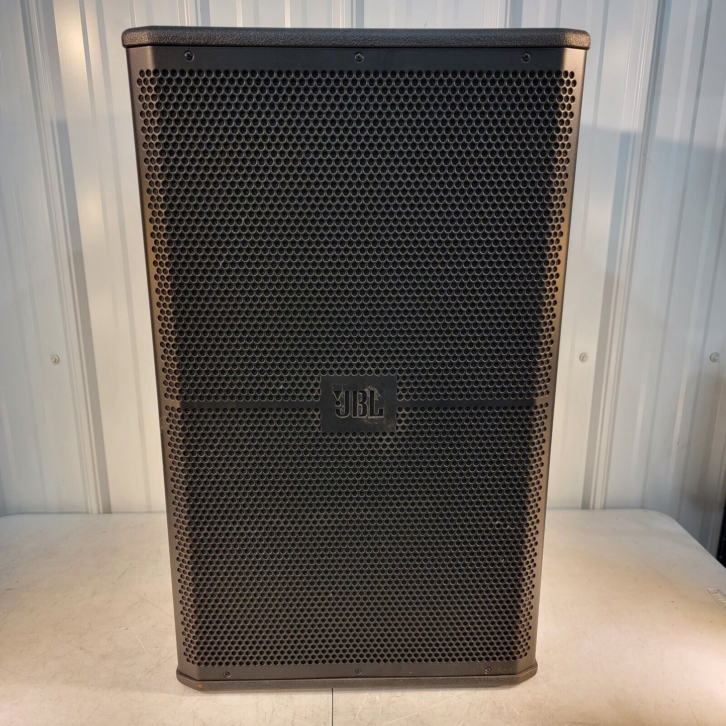 JBL SRX715 High-Power Two-Way 15" Loudspeaker Passive/BI-AMP PA Speaker