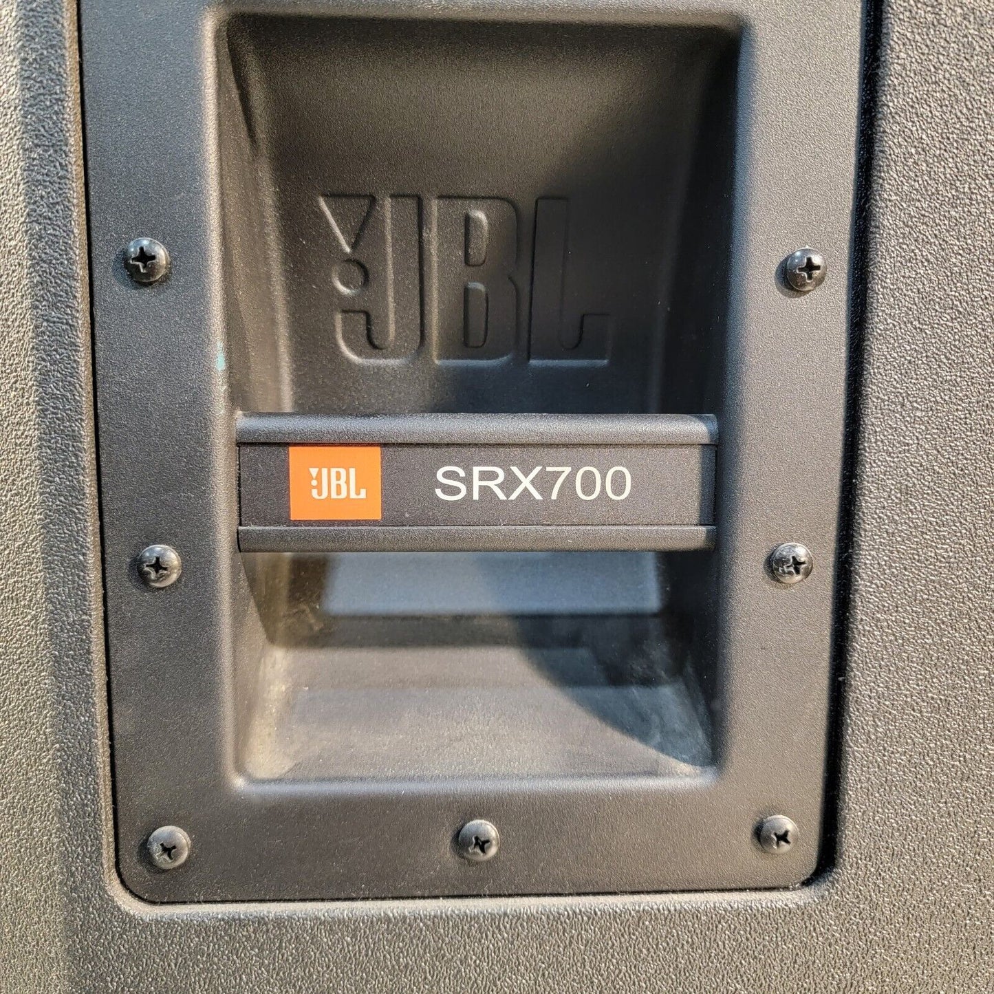 JBL SRX715 HighPower TwoWay 15" Loudspeaker Passive/BIAMP PA Speake