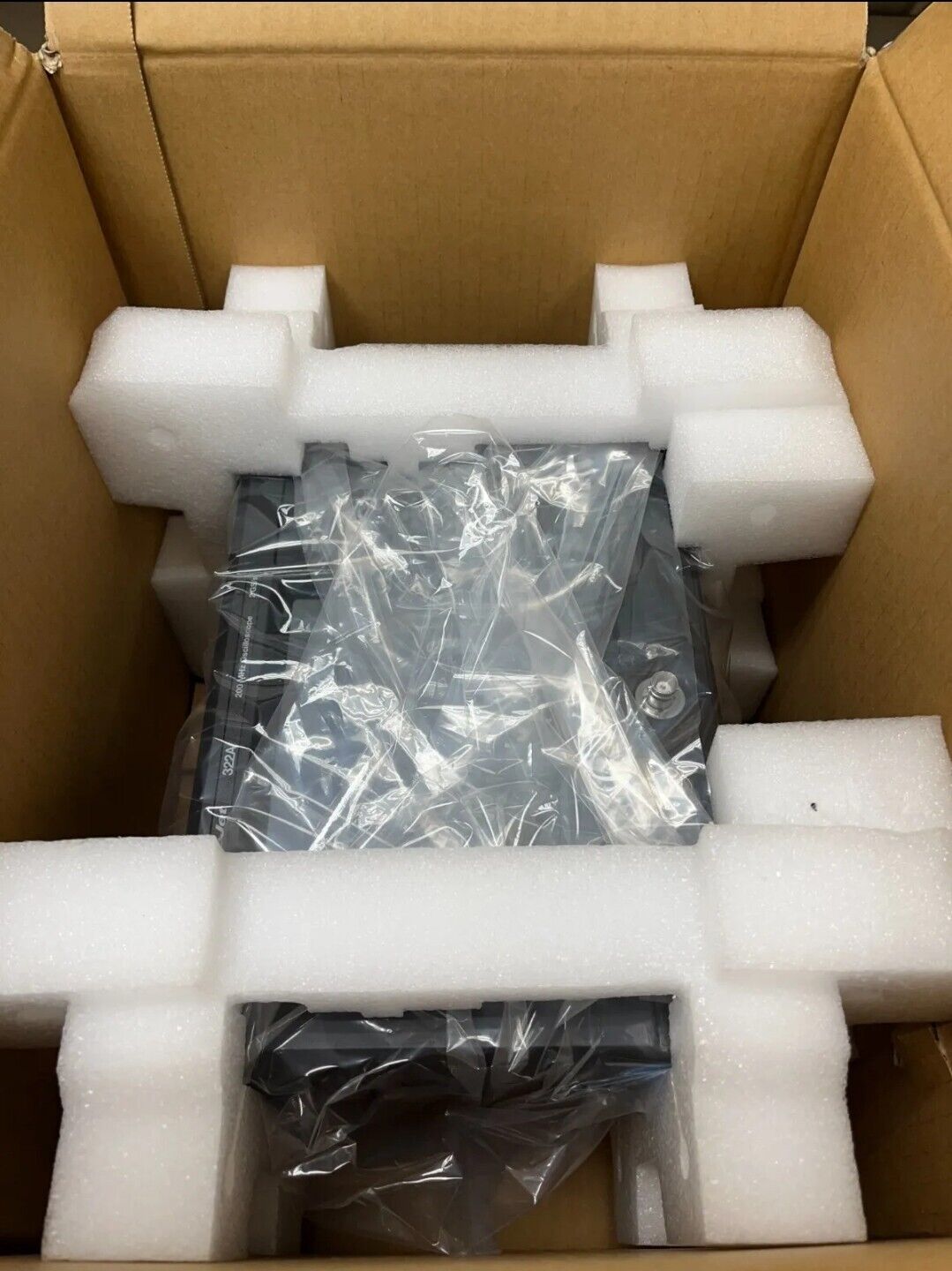 LeCroy WaveJet 322A 200 MHz Digital Oscilloscope 2 GS/s w 2x Probes, Software