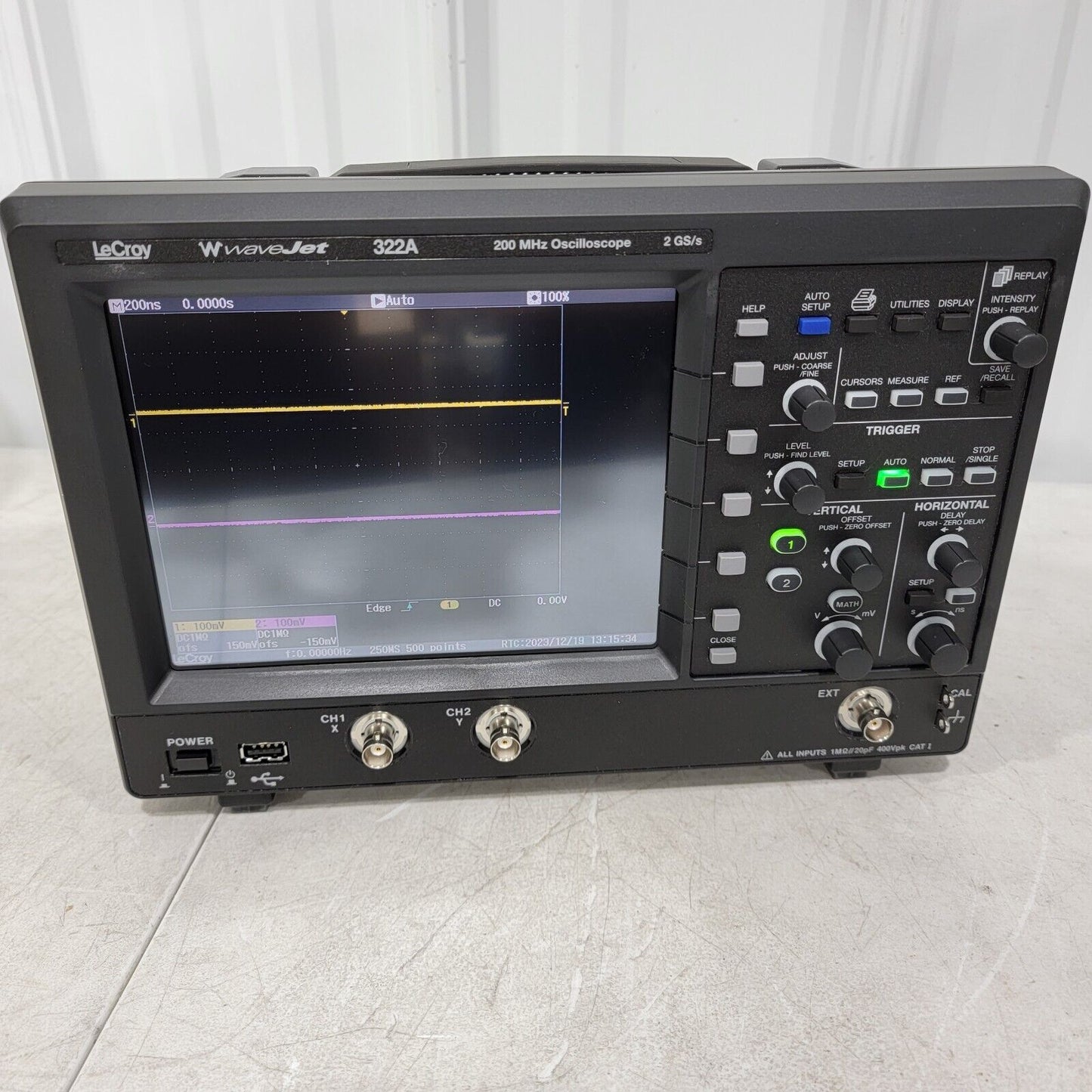 LeCroy WaveJet 322A 200 MHz Digital Oscilloscope 2 GS/s w 2x Probes, Software