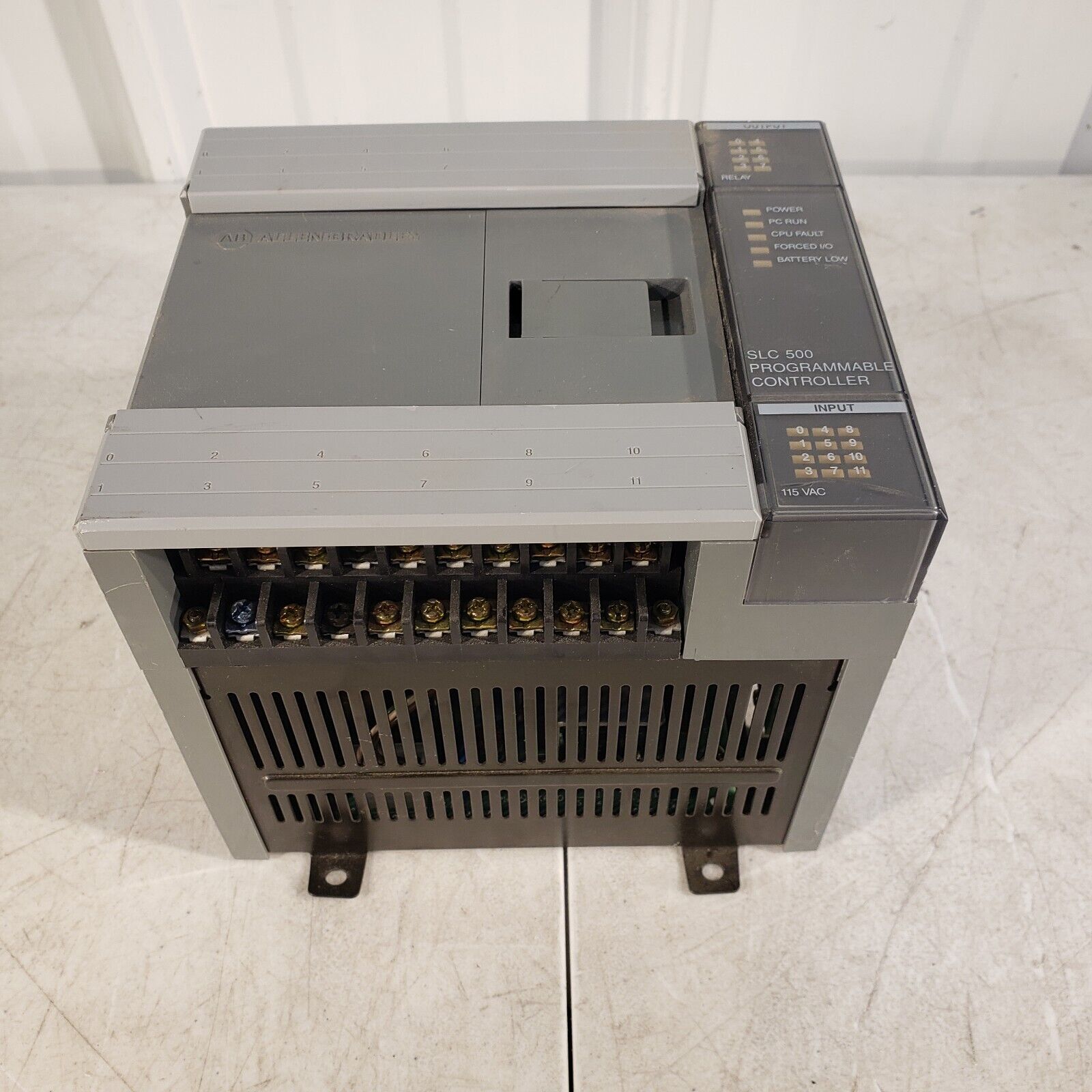 Allen Bradley 1747-L20A SLC 500 Processor Unit 20 I/O Programmable Con ...