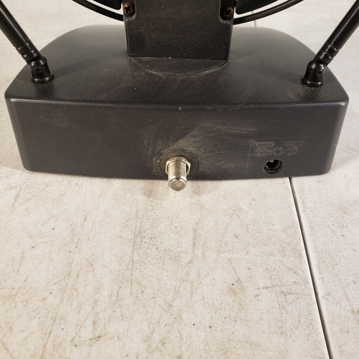 Magnavox MANT300  Smart Amplifier, Indoor Antenna With Gain Controller