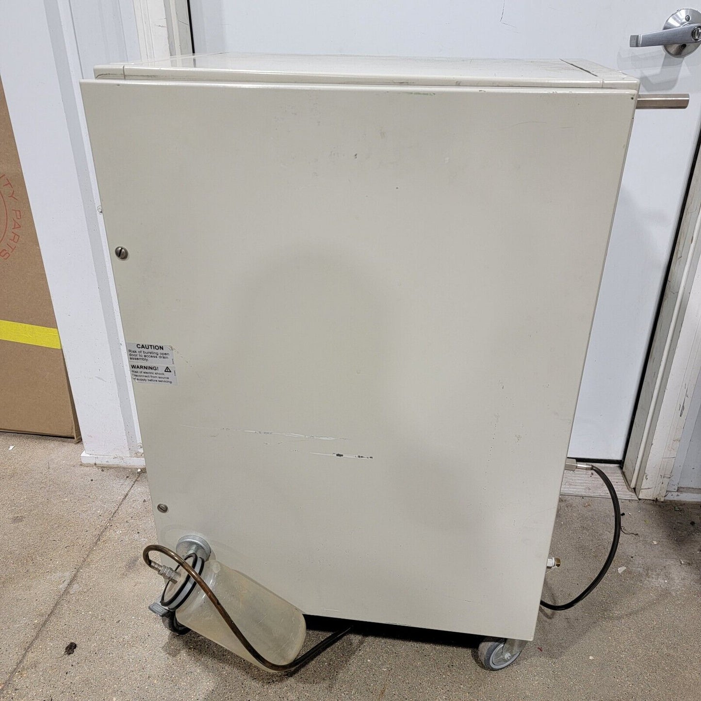 Tested Works- Jun-Air 2000-25M Oil-free Lab Air Compressor 120PSI 25-Liter 240v