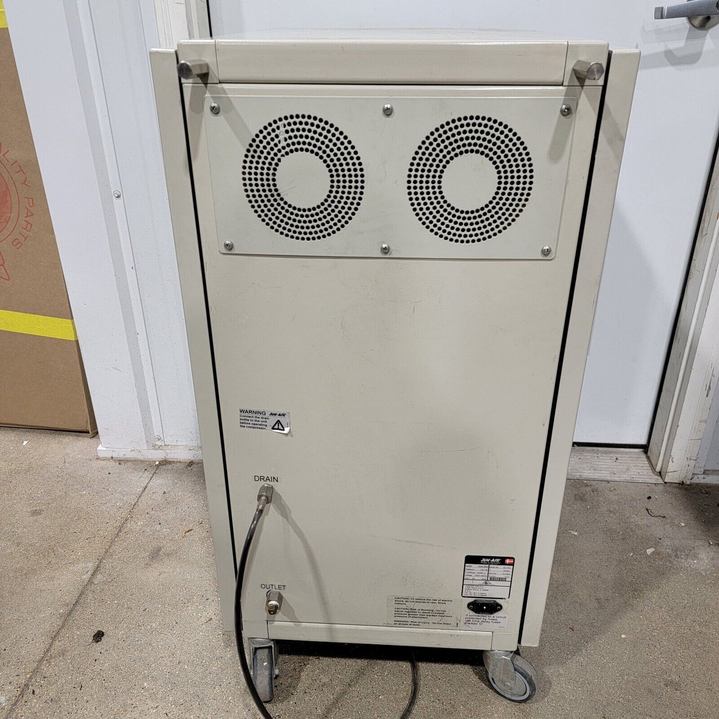 Tested Works- Jun-Air 2000-25M Oil-free Lab Air Compressor 120PSI 25-Liter 240v