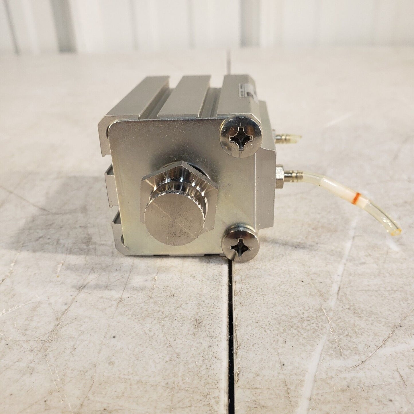 CKD Corp SSD-DO-32-30-FL314492 Pneumatic Cylinder