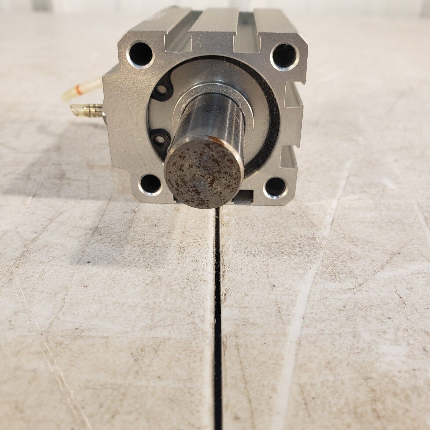 CKD Corp SSD-DO-32-30-FL314492 Pneumatic Cylinder