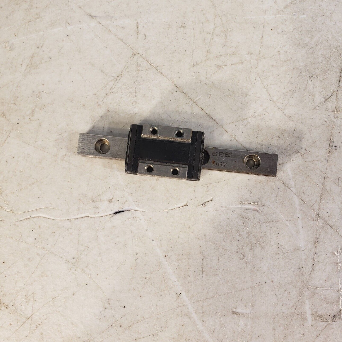 THK RSR9ZM Linear Rail With Ball Bearings, 80mm Length, 20mm Carriage Width