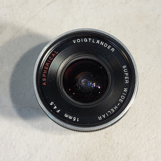 Voigtlander Super Wide Heliar 15mm f/4.5 Aspherical Lens