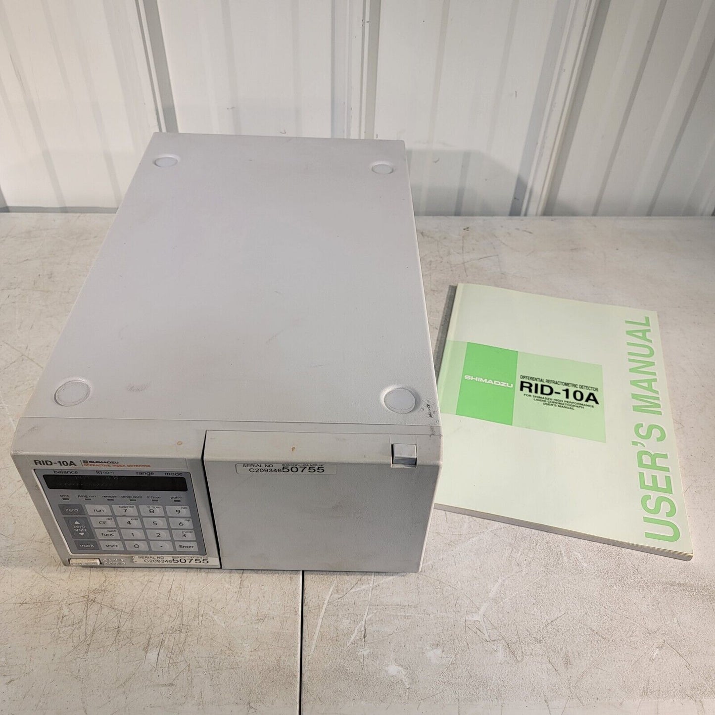 Shimadzu RID-10A Refractive Index Detector 228-45095-32 w/ Manual