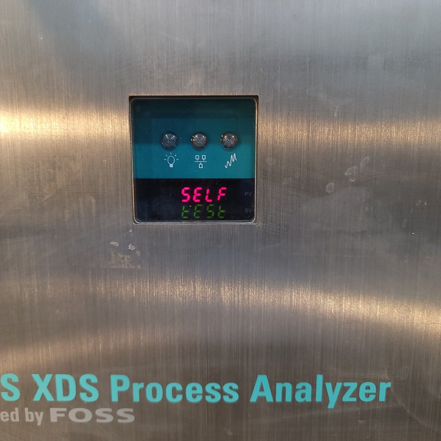 Metrohm Foss XP-2400 XDS NIRS NIR Process Analyzer 60061170 w/ Manual