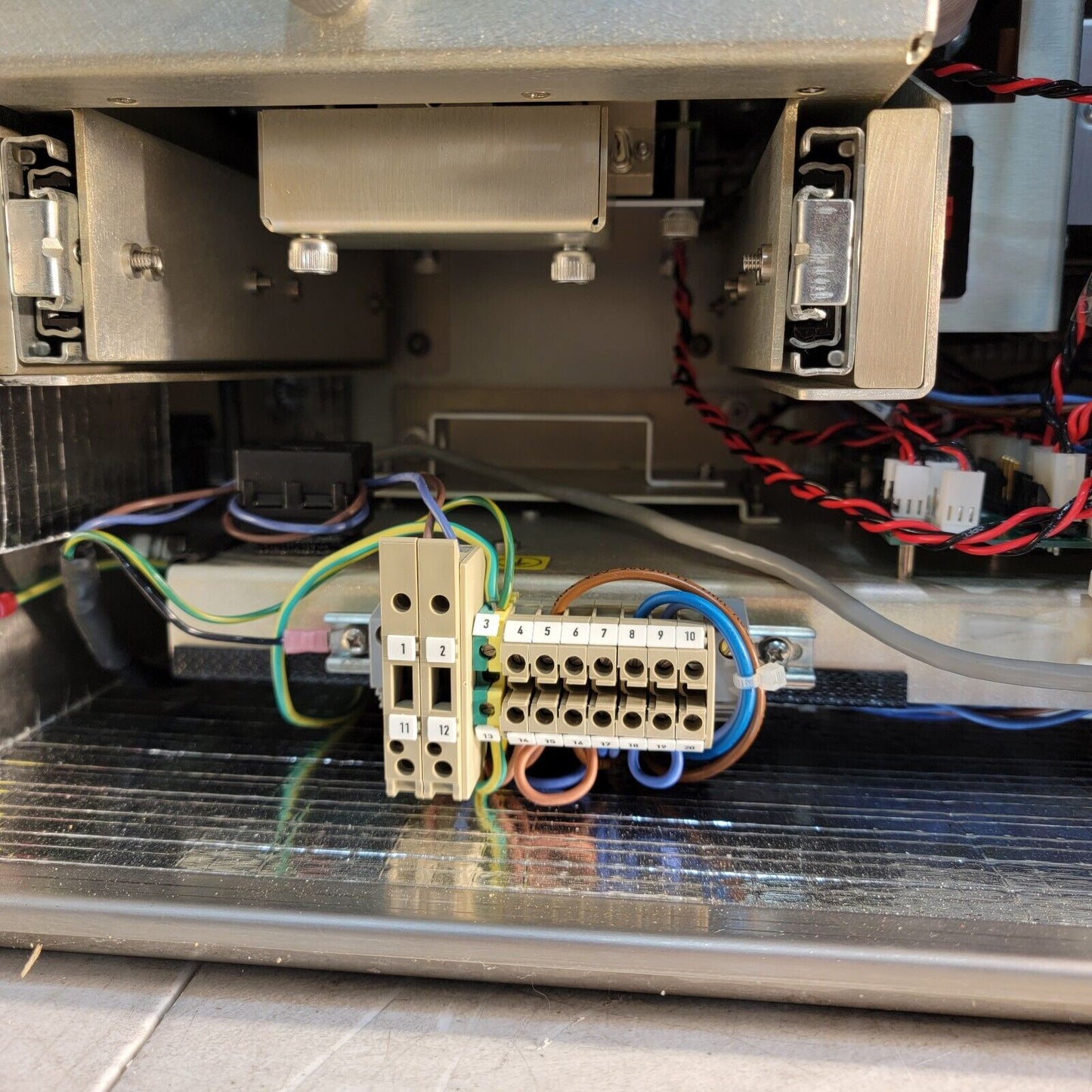 Metrohm Foss XP-2400 XDS NIRS NIR Process Analyzer 60061170 w/ Manual
