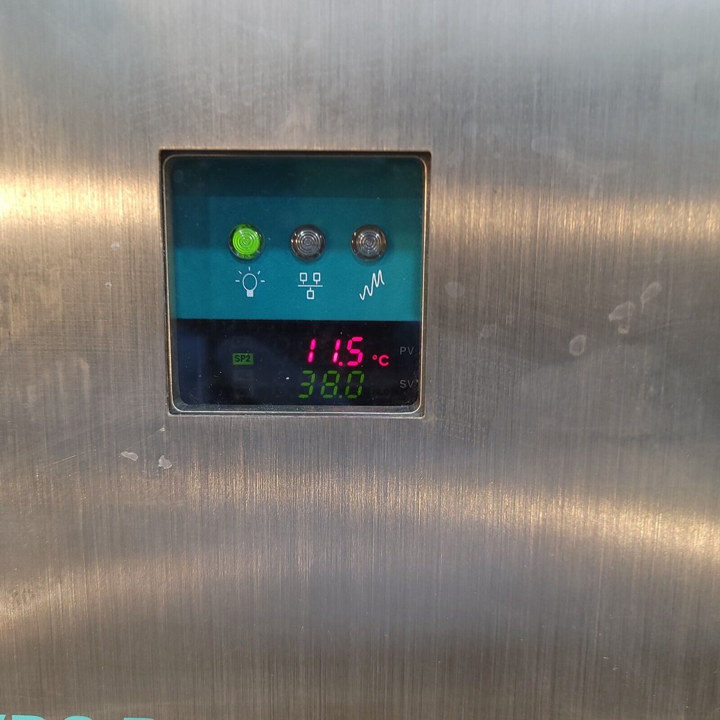 Metrohm Foss XP-2400 XDS NIRS NIR Process Analyzer 60061170 w/ Manual