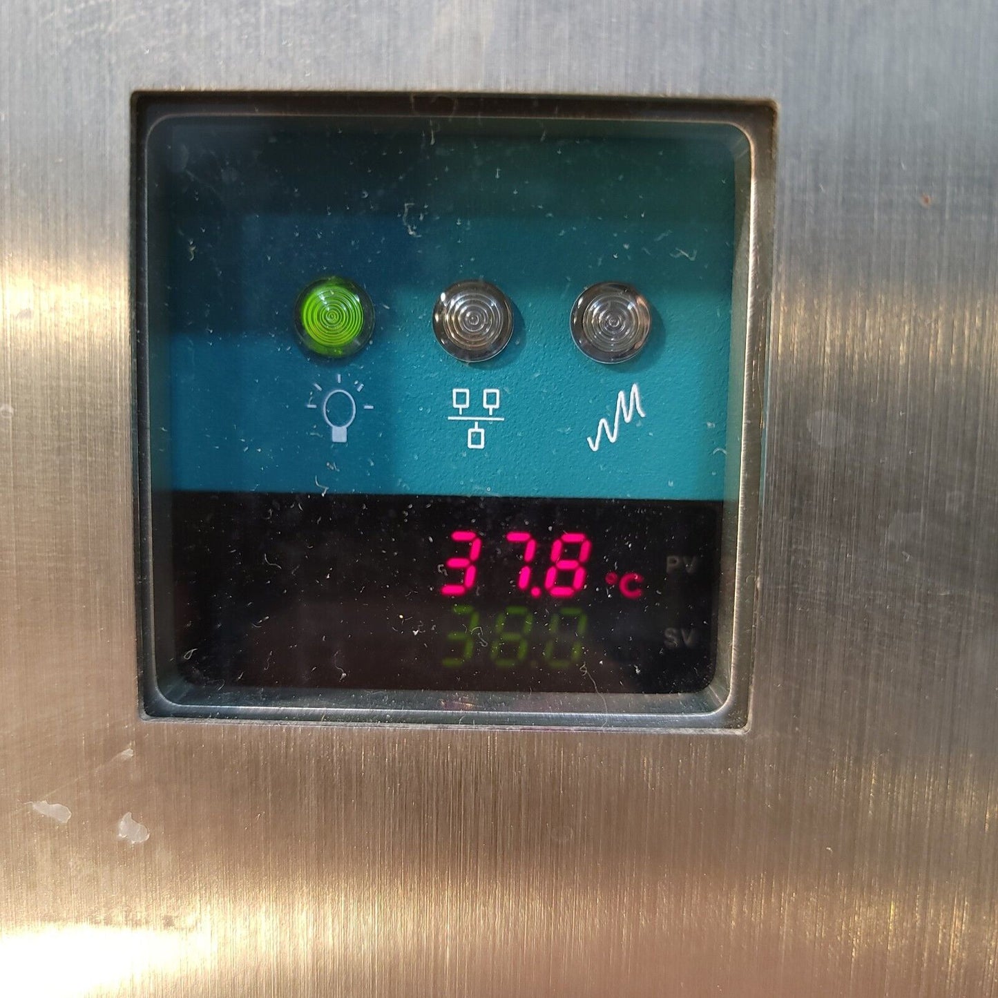 Metrohm Foss XP-2400 XDS NIRS NIR Process Analyzer 60061170 w/ Manual