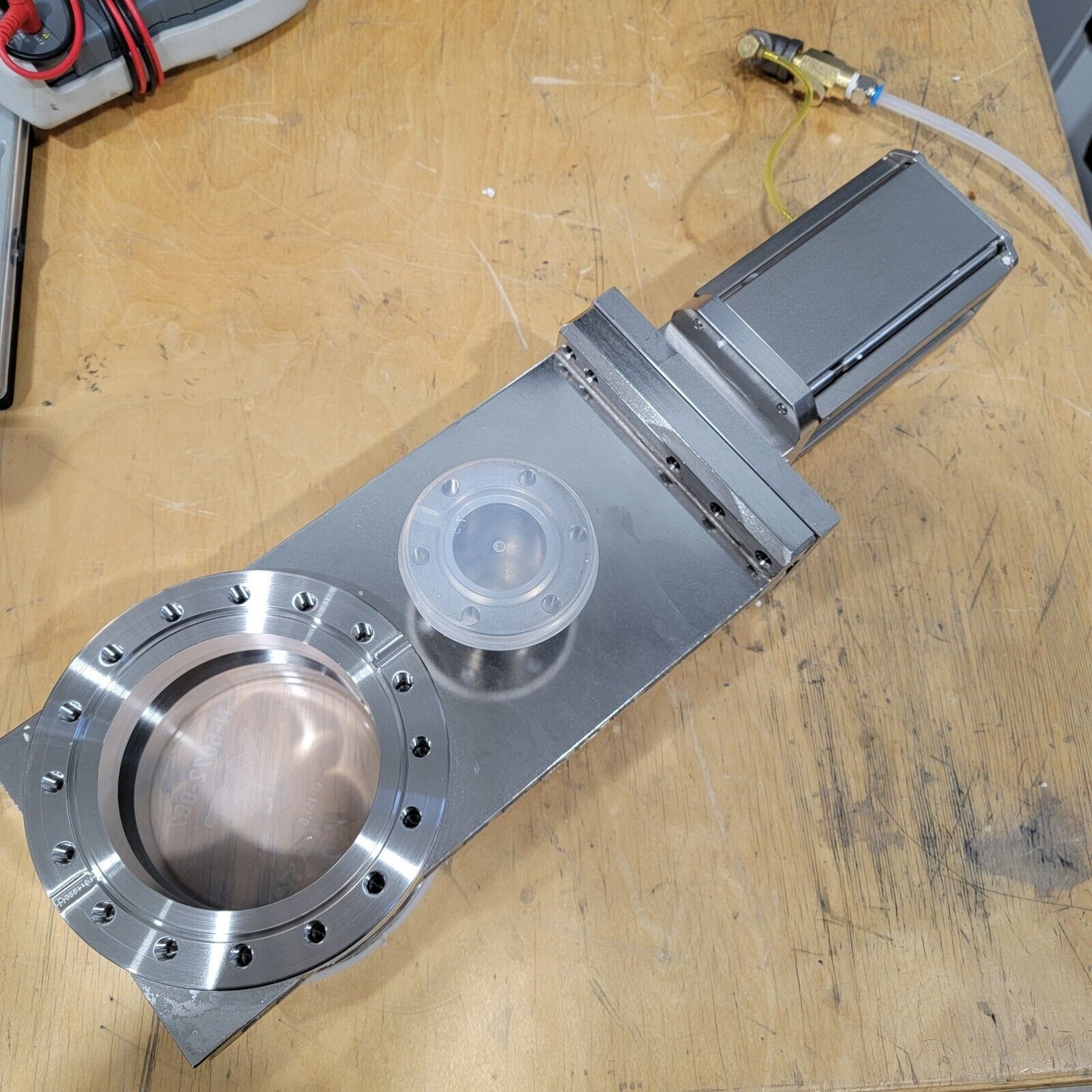VAT Gate Valve DN100CF 6" OD Conflat Flange Pneumatic Valve High Vacuum w/ Purge
