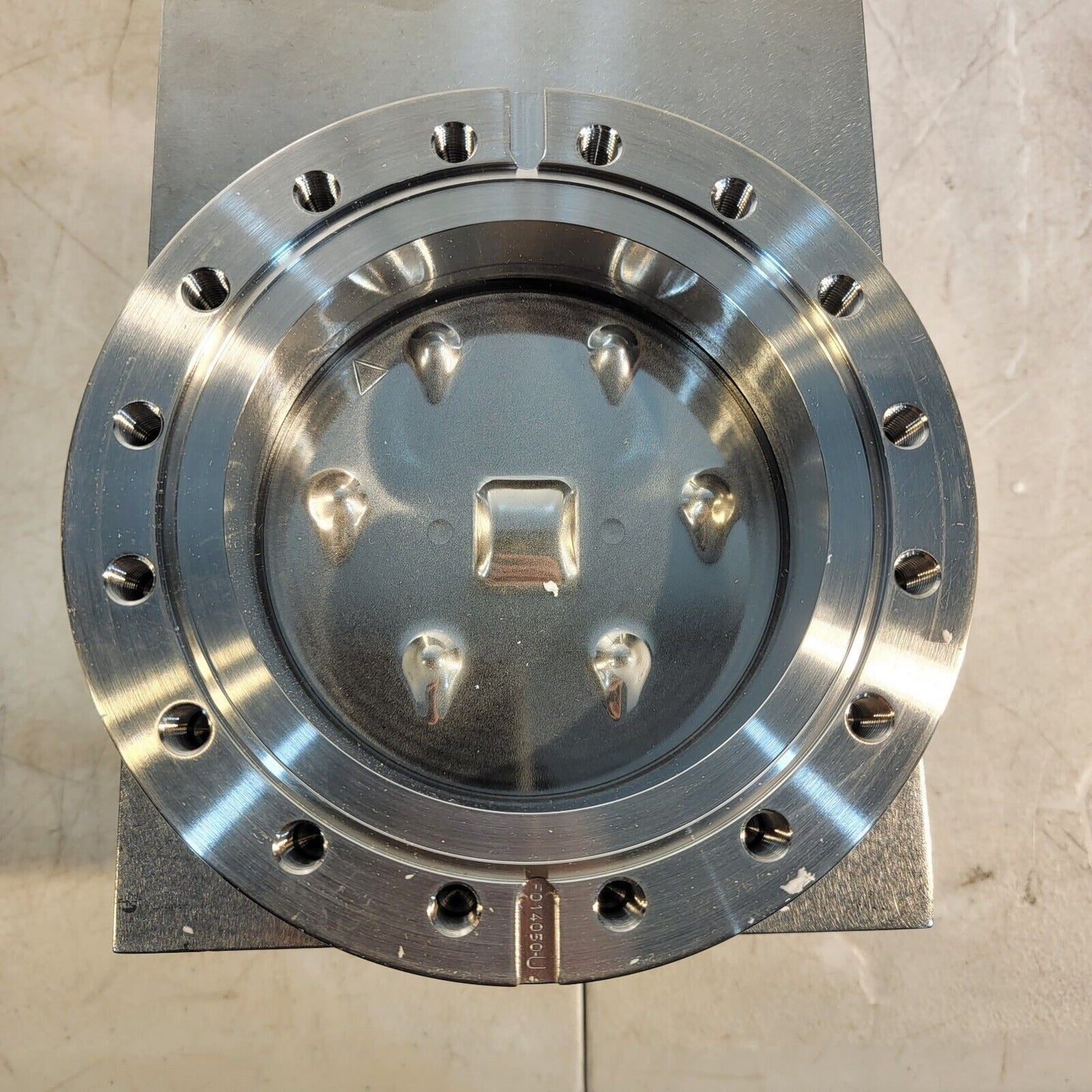 VAT Gate Valve DN100CF 6" OD Conflat Flange Pneumatic Valve High Vacuum w/ Purge