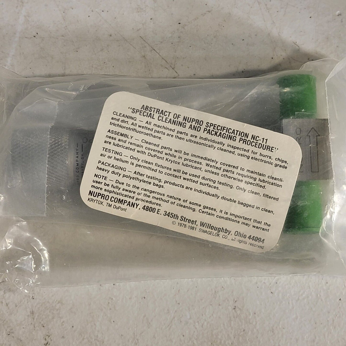 Swagelok Nupro SS-4BMW-VCR 1/4" VCR Bellows Sealed Metering Needle Valve MVCR
