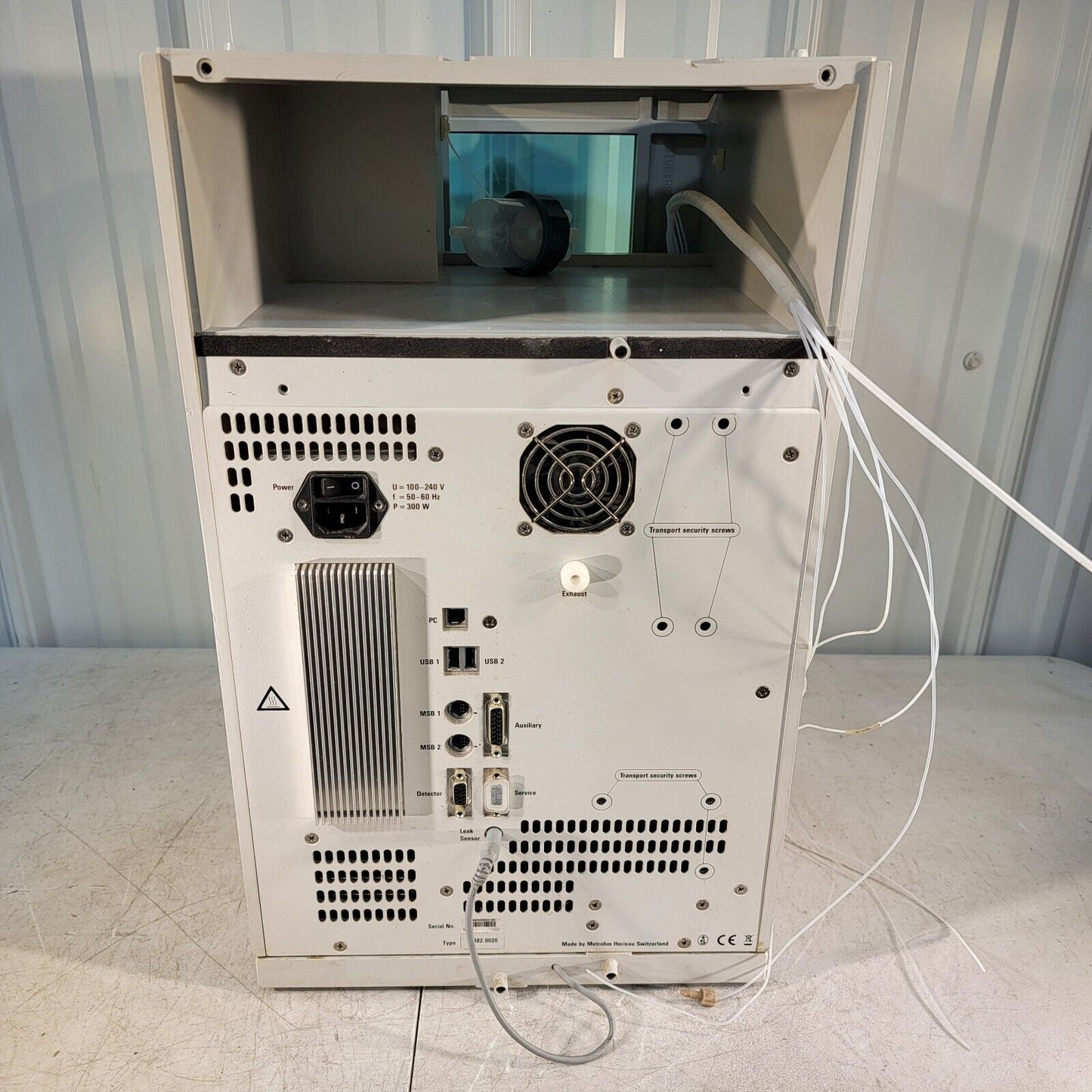 Metrohm 882 Compact IC Plus - Anion 1.882.0020 Ion Chromatograph HPLC