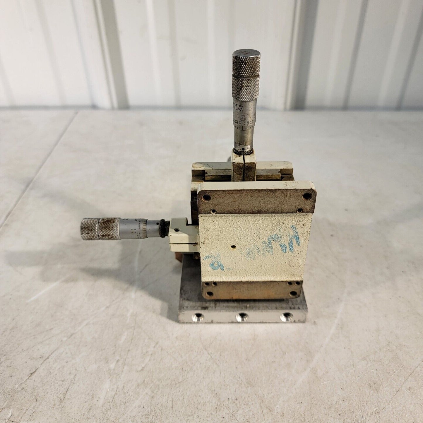 LineTool XYZ Micrometer 3-Axis Linear Stage LS Starrett