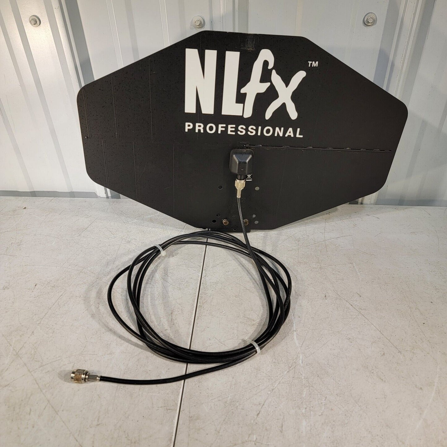 Telex ALP-700 Bi-Directional Antenna Assembly RF (470 to 760MHz) w/ Cable