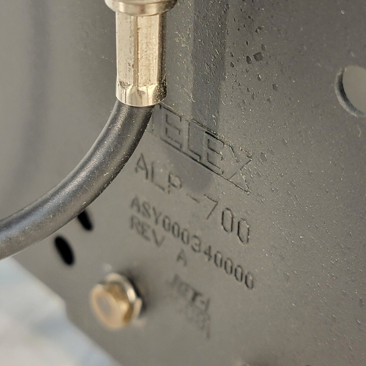 Telex ALP-700 Bi-Directional Antenna Assembly RF (470 to 760MHz) w/ Cable