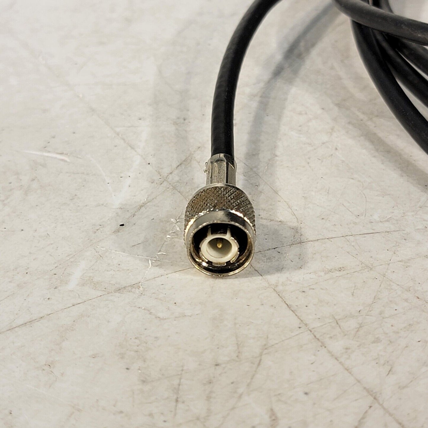 Telex ALP-700 Bi-Directional Antenna Assembly RF (470 to 760MHz) w/ Cable