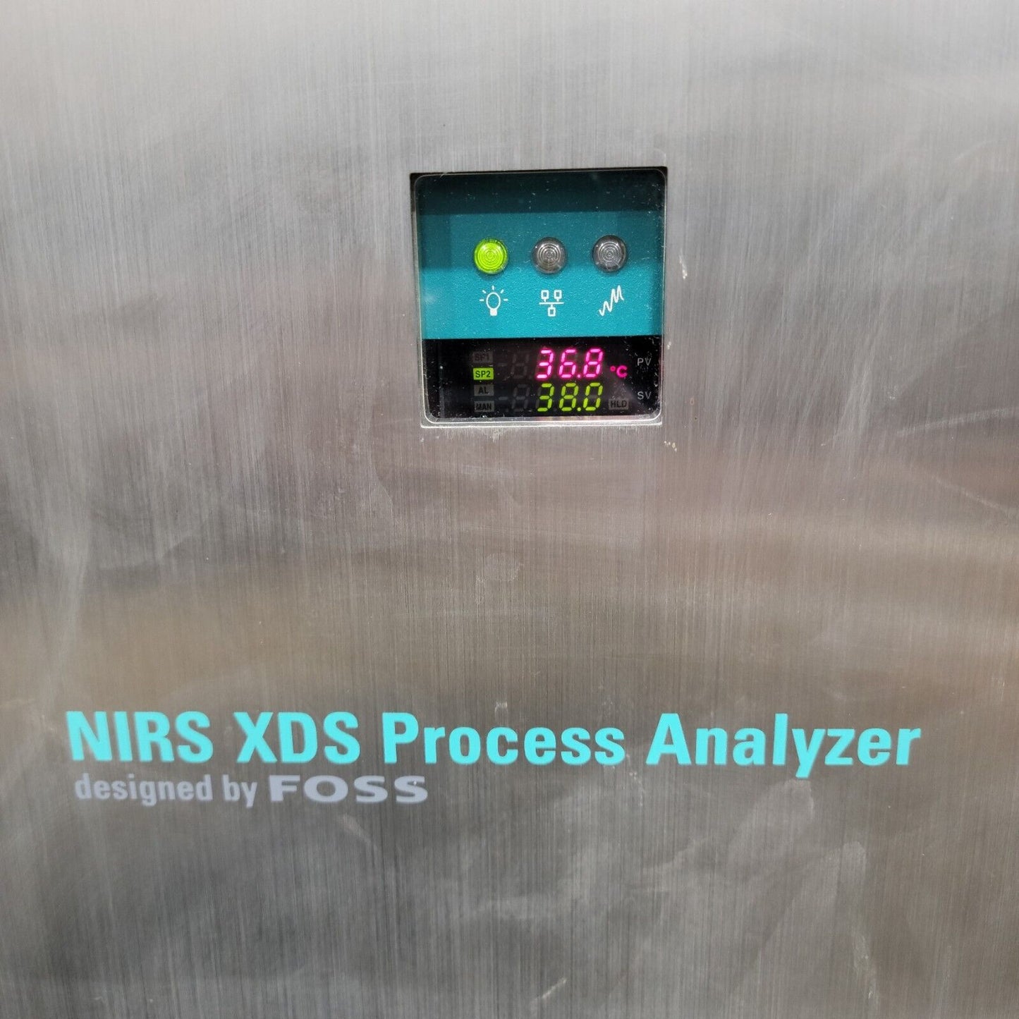 Metrohm Foss XP-2400 XDS NIRS NIR Process Analyzer 60061170 w/ Manual & More