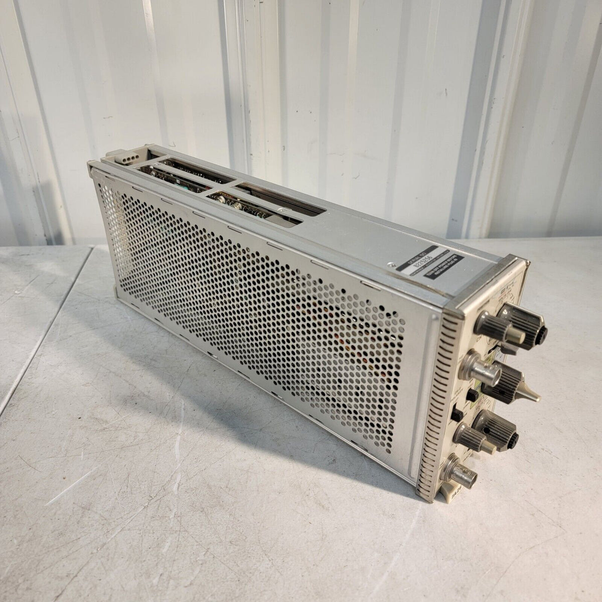 Amplifier Textronics Tektronix 7A26 200MHz Dual Trace Plugin Amplifier for 7000 Series Scop ...