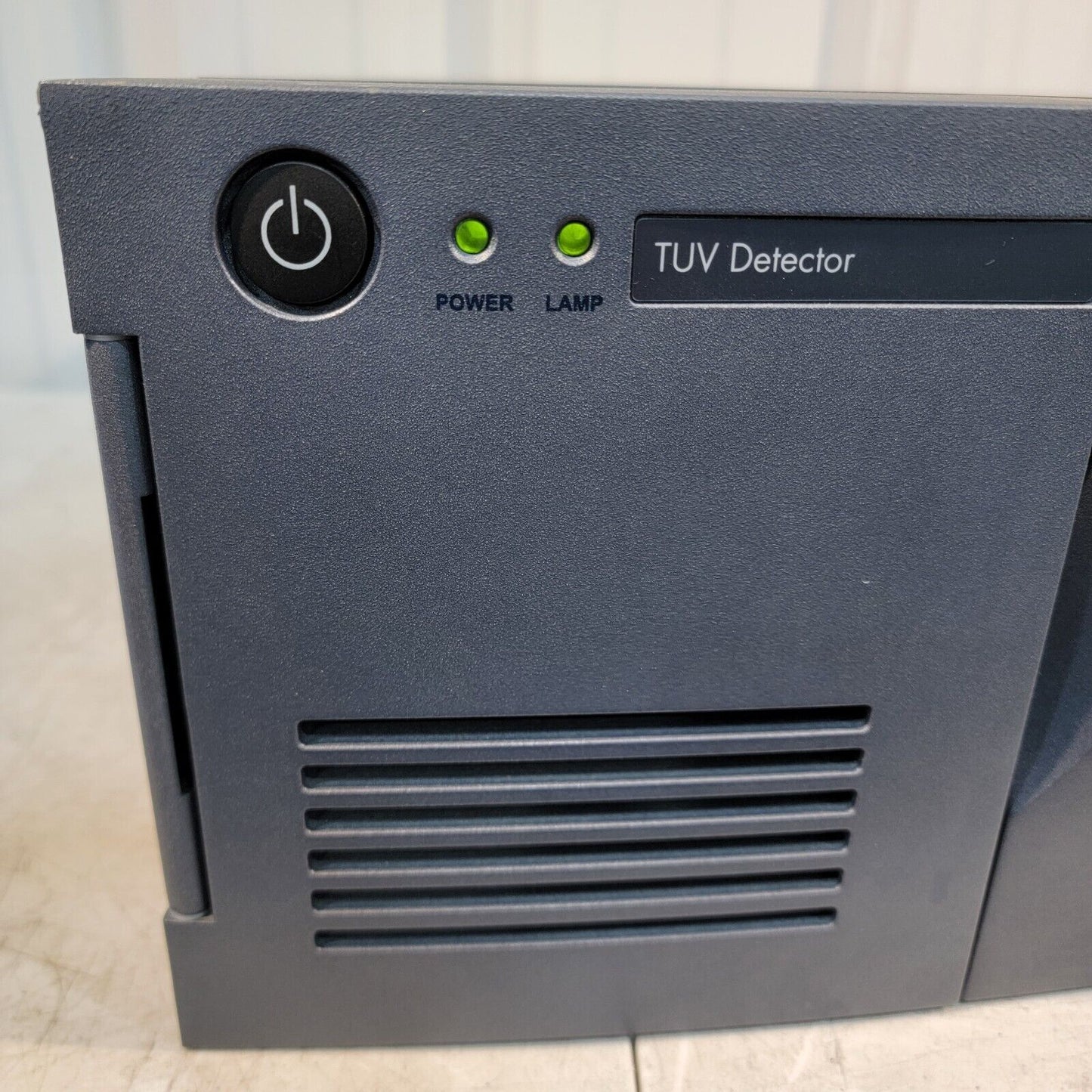 Waters 800000204 ACQUITY UPLC TUV Detector Tunable UV Spectrometer HPLC