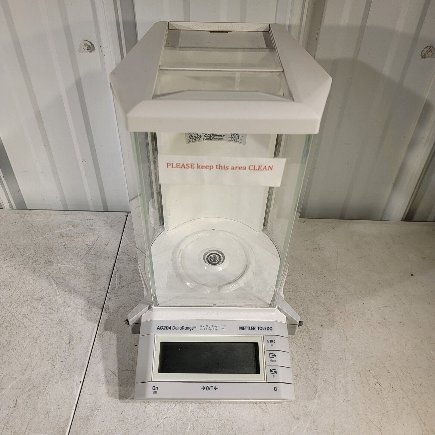 Mettler Toledo AG204 DeltaRange Analytical Balance 61g/210g AG204DR 0.1mg